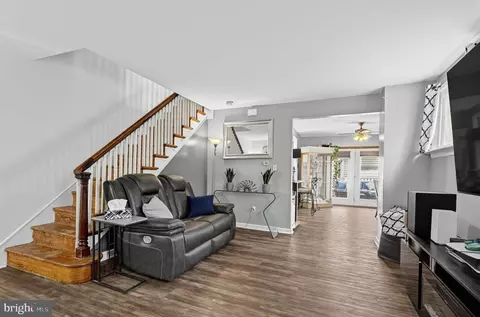 Entry Way - 4 Oakley Rd, Darby, PA 19082 photo 1 of 3