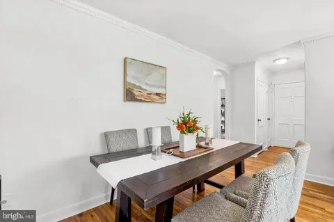 Dining - 500 E Lancaster Ave #105C, Wayne, PA 19087 photo 2 of 3