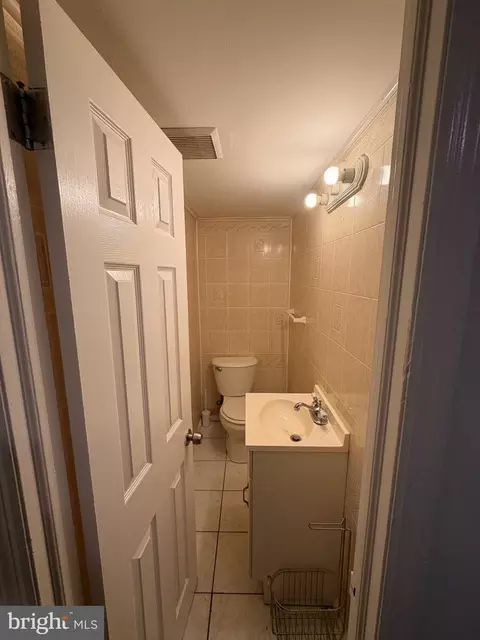 163 Chadwick Ave, Marcus Hook, PA 19061 photo 5
