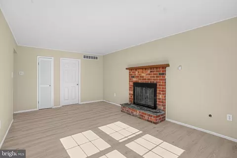 Living - 15 Mulberry, Boothwyn, PA 19061 photo 7 of 7