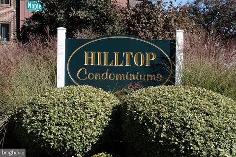 5200 Hilltop Dr #36, Brookhaven, PA 19015