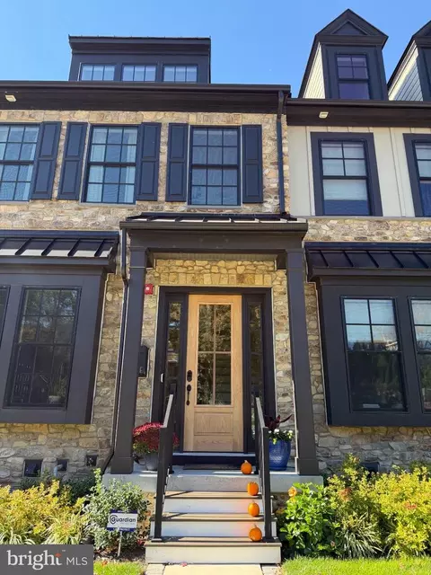 206 N Aberdeen Ave #E, Wayne, PA 19087 photo 2