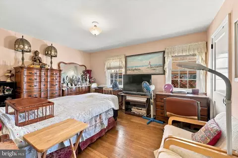 Bedroom - 7281 Glenthorne Rd, Darby, PA 19082 photo 1 of 3