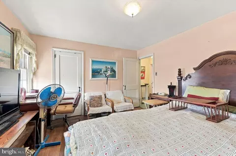 Bedroom - 7281 Glenthorne Rd, Darby, PA 19082 photo 2 of 3