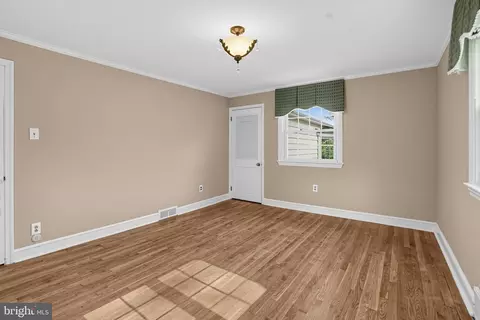 Bedroom - 312 Chamounix Rd, Wayne, PA 19087 photo 5 of 5