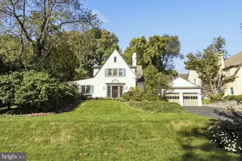 66 N Hillcrest Rd, Springfield, PA 19064