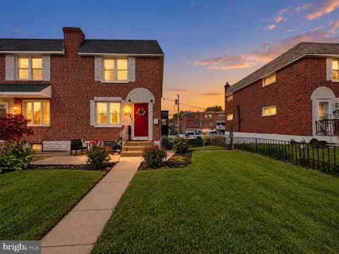 2038 Heather Rd, Folcroft, PA 19032