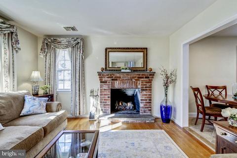 104 Calvarese Ln, Wayne, PA 19087 photo 6