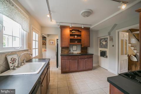402 Maplewood Ave, Wayne, PA 19087 photo 14
