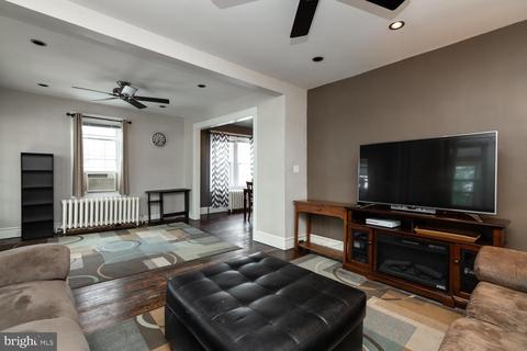 117 E Maple Ave, Brookhaven, PA 19015 photo 5