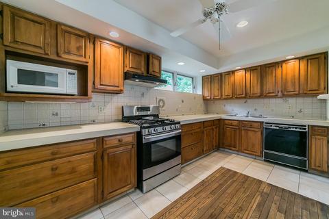 26 Devonwood Rd, Wayne, PA 19087 photo 9