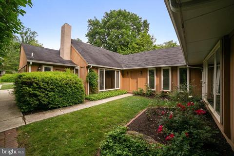 26 Devonwood Rd, Wayne, PA 19087 photo 3