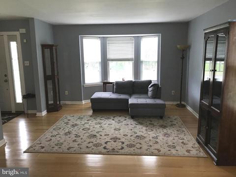 2620 Larkin Rd, Boothwyn, PA 19061 photo 5