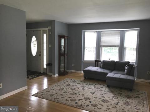 2620 Larkin Rd, Boothwyn, PA 19061 photo 6