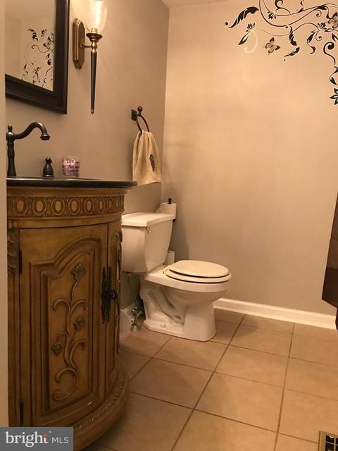 2620 Larkin Rd, Boothwyn, PA 19061 photo 7