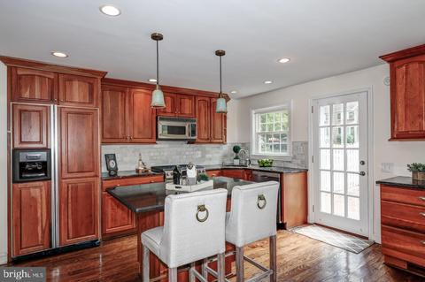 519 W Beechtree Ln, Wayne, PA 19087 photo 11