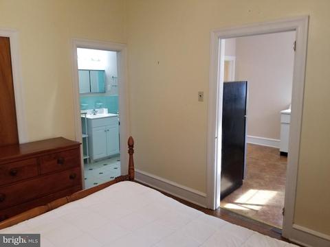 372 Morris Rd, Wayne, PA 19087 photo 2