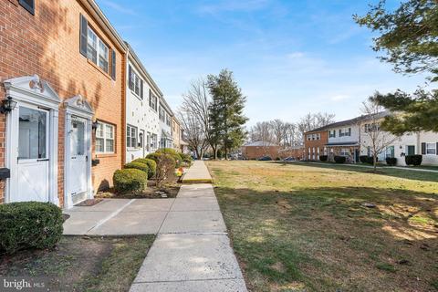 1358 Rolling Glen Dr, Boothwyn, PA 19061 photo 18