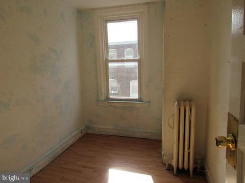 220 Wright Ave, Darby, PA 19023 photo 8