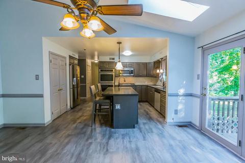 4304 Trophy Dr, Boothwyn, PA 19061 photo 18