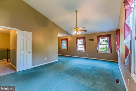 4304 Trophy Dr, Boothwyn, PA 19061 photo 39