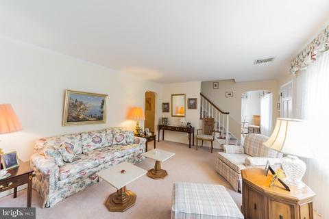 11 Donna Ln, Wayne, PA 19087 photo 6