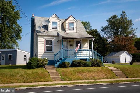 2127 Chichester Ave, Marcus Hook, PA 19061 photo 1