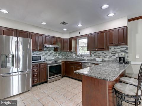 8 Donna Ln, Wayne, PA 19087 photo 16