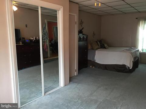 1008 Langley St, Trainer, PA 19061 photo 10