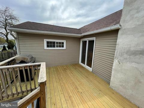 1008 Langley St, Trainer, PA 19061 photo 24