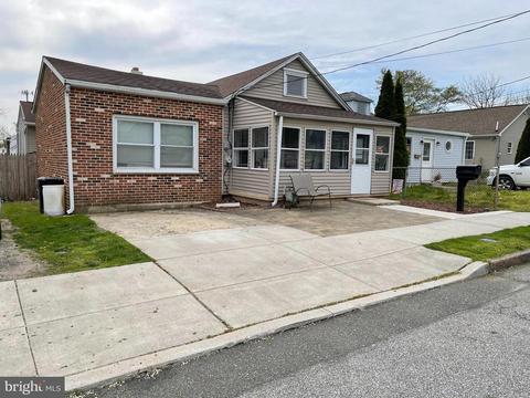 1008 Langley St, Trainer, PA 19061 photo 2