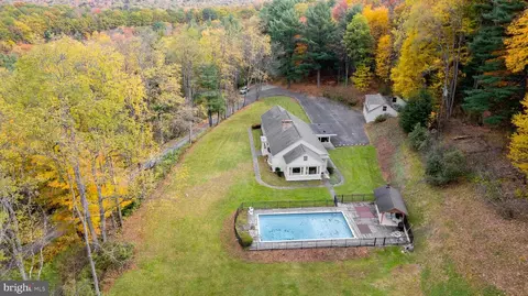100 Pontzer Dr, Ridgway, PA 15853