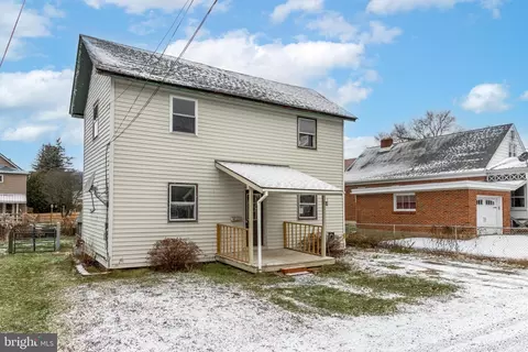 125 12 Erie Ave, Johnsonburg, PA 15845
