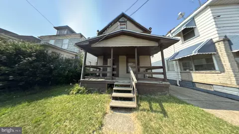 434 E 24th St, Erie, PA 16503