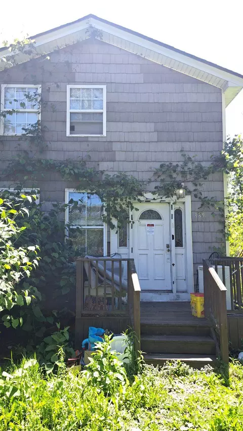 939 W 3rd St, Erie, PA 16507
