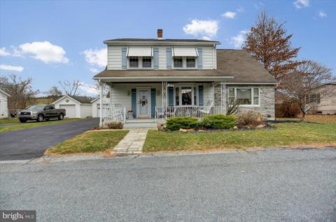 18 Constitution Ave, Mont Alto, PA 17237
