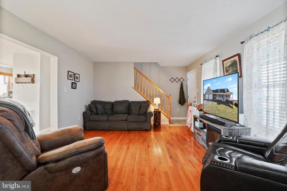  9958 Welsh Run Rd, Mercersburg, PA 17236 photo 3