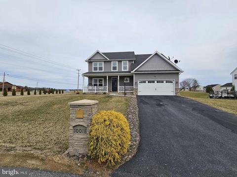 10018 Lindale Ave, Greencastle, PA 17225