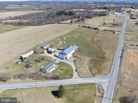 4580 St Thomas Williamson Rd, Chambersburg, PA 17202