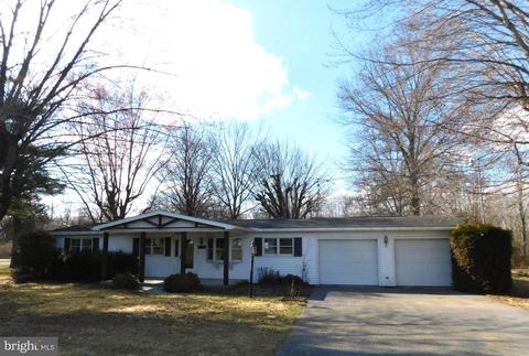 13619 Midvale Rd, Waynesboro, PA 17268