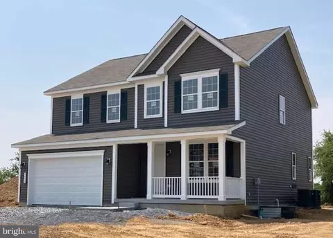 1453 Falcon Ln, Chambersburg, PA 17202