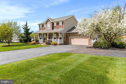 13215 Lenape Ln, Waynesboro, PA 17268