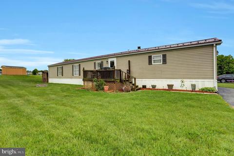 11 Tiffany Dr #36, Shippensburg, PA 17257