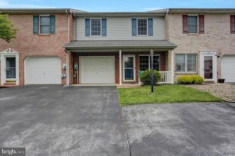 2363 Mccleary Dr, Chambersburg, PA 17201
