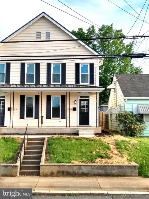 360 E Mckinley St, Chambersburg, PA 17201