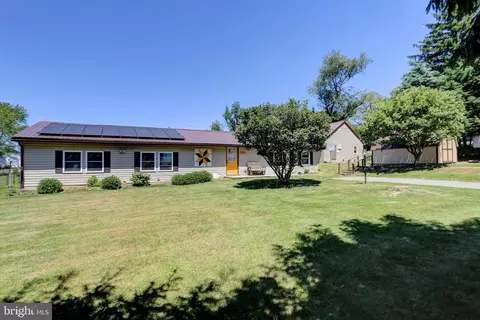10679 Five Forks Rd, Waynesboro, PA 17268