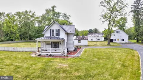 13933 Anthony Hwy, Waynesboro, PA 17268