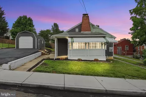 311 W Third St, Waynesboro, PA 17268