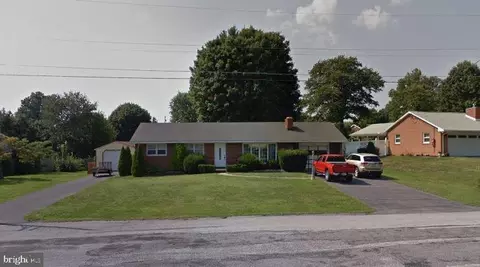 13425 Longview Ave W, Waynesboro, PA 17268