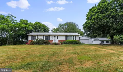 453 Alleman Rd, Chambersburg, PA 17202